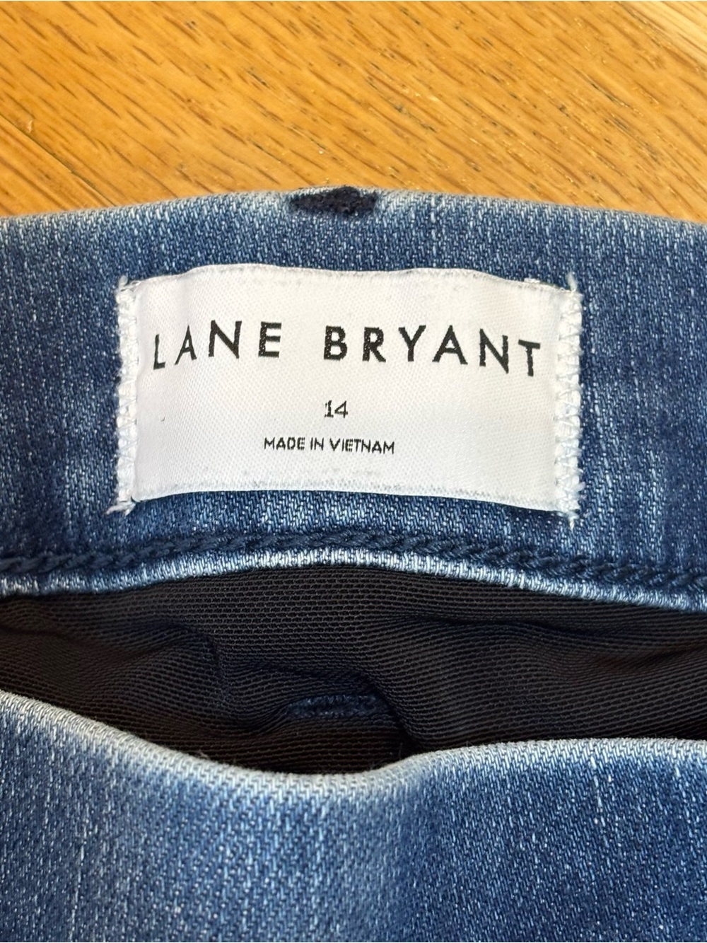 Lane Bryant Jeans, Pull On, Straight Flex Magic Waist and, Size 14, High Rise - Picture 5 of 11
